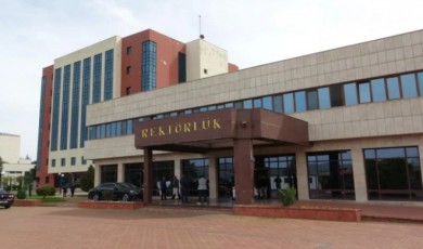 İnönü Üniversitesi Rektörlüğü İçin Sürpriz İsimler Öne Çıkıyor