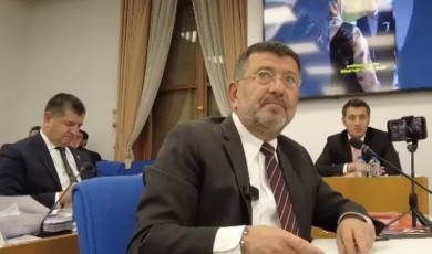 Ağbaba’dan Çarpıcı Açıklama: 12.500 TL İle Geçinen Emekli, En Büyük Ekonomist!