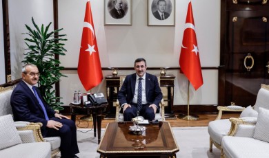 Cumhurbaşkanı Yardımcısı Yılmaz’dan Malatya’ya Destek! İnşaat ve Yatırımlar Gündemde