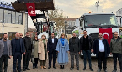Akçadağ'a Destek: Çevre Bakanlığı'ndan Kepçe ve Arazöz Hibesi!