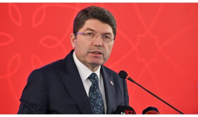 Bakan Tunç’tan Malatya’ya Yatırım Müjdesi: 83 Hakim Odası, 6 Duruşma Salonu ve 250 Kişilik Konferans Salonu!