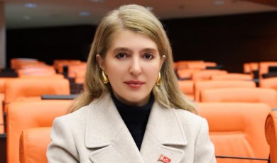 Ölmeztoprak: 2025 Bütçesi Güçlü Türkiye’nin Teminatı!