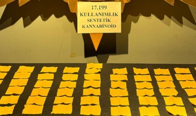 Sokak Satıcılarına İntikam Gibi Baskın: Sokaklar Temizleniyor!