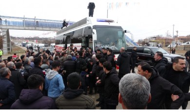 Cumhurbaşkanı Erdoğan'ın Ziyaretinde Çadırda Kaldığını İddia Eden Kadın Gerçekten Ev Sahibi Çıktı!