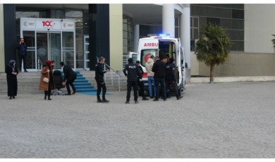 İnönü Caddesi’nde Dehşet: Bıçaklanan Genç Büyükşehir Belediyesi’ne Sığındı!