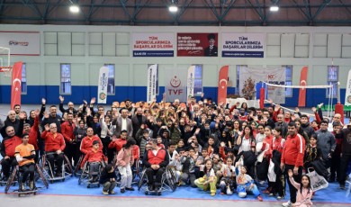 Malatya'nın Gururu: 12 Sporcu, 8 Altın ve 4 Gümüş Madalya Kazandı!