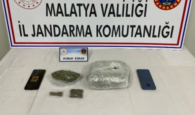 Uyuşturucu Çetesi Çökertildi: 3 Zanlı Gözaltında!
