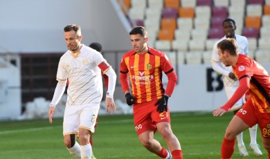 Yeni Malatyaspor Manisa FK'ya 6-0 Mağlup Oldu: Murat Uçkun'dan Çarpıcı Açıklamalar!