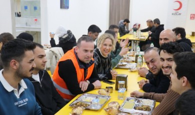 MAGİNDER, Ramazan Ayında Öğrenciler ve Hasta Yakınlarıyla İftar Sofrası Kurdu