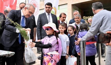 Vali Yavuz: 'Her Fidan, Geleceğimize Bırakacağımız Bir Miras'