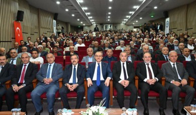 Ağaçlar Üşüdü, Bilim Isıtıyor: Malatya’da Çiftçiye Bilimsel Destek