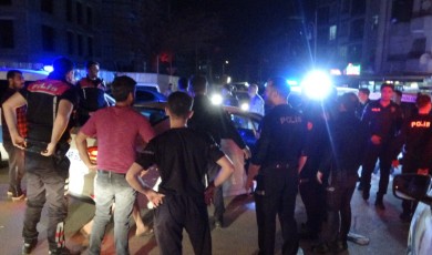 Dürüm Kuyruğu Acil Servisle Bitti: Özalper’de Dürümcüyü Kan Bastı