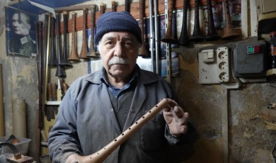 Mesut Uz, Malatya Kayısı Ağacından Ürettiği Zurnalarla Türkiye'yi Düğünlere Taşıyor