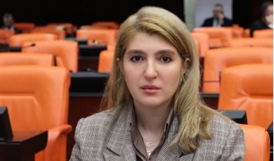Milletvekili Ölmeztoprak'tan Meclis Araştırması: "Zirai Donun Yıkıcı Etkileri Araştırılacak"