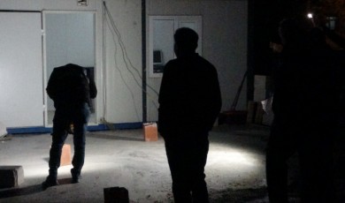 Silah Kazası! Malatya'da Konteynerde Yaralanan Genç Hastaneye Kaldırıldı