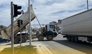 Trambüs Krizi: Malatya’da Gün Boyu Ulaşımda Aksamalar Olacak