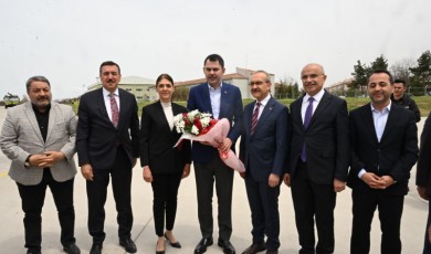 Bakan Kurum Sahada: Depremin İzleri Siliniyor, Kurum Süreci Takipte!