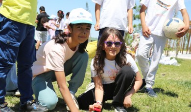Dijital Değil, Geleneksel Oyunlar! Aile Yılı'na Renkli Başlangıç