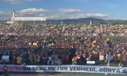 Filistin Bu Sene Mezun Vermedi, Dünya Sınıfta Kaldı!