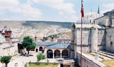 İlginç Malatyalılar - Battalgazi Yazı Dizisi 5. Bölüm: Tarihten Efsaneye Bir Yürüyüş