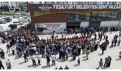 Malatya’da Tarım Yeniden Filizleniyor: 250 Bin Sebze Fidesi Dağıtıldı