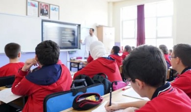 Tüm Ortaokullara Yeni Ders: Rehberlik ve Yönlendirme Geliyor!