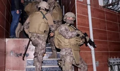 Tuzağa Düşüren Dolandırıcılar Çökertildi! 58 İlde Operasyon...