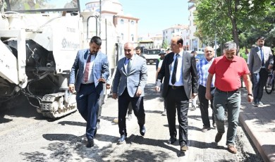 Abdulgaffar Mahallesi’nde Sıcak Asfalt Çalışmaları Hız Kazandı