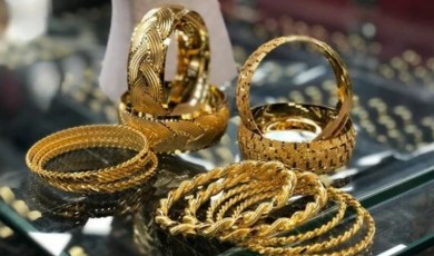 Gram Altın 4.273 TL’yi Gördü! Yatırımcı Ekrana Kilitlendi