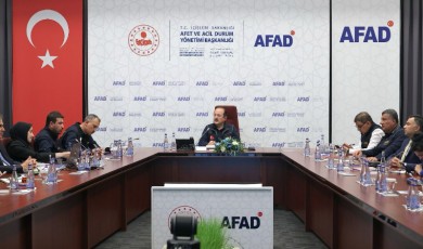 Kalıcı Konutlar, Kırsal Altyapı ve Daha Fazlası Masadaydı: Konteynerler Boşaltılırken Anahtarlar Teslim Ediliyor