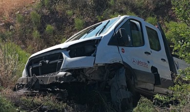 Kuruçay’da Kaza: Kamyonet Yol Dışına Savruldu