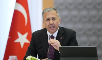 Malatya Dahil 51 İlde Eş Zamanlı Operasyon: 98 Tutuklama, 1.022 Kaçak Göçmen Yakalandı