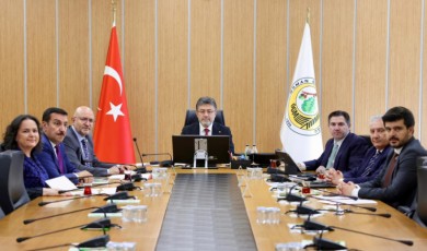 Zirai Don Komisyonu’ndan Bakanlığa Kritik Ziyaret: 'Çiftçimizin Sesini Ankara’ya Taşıdık, Çözüm Bekliyoruz'
