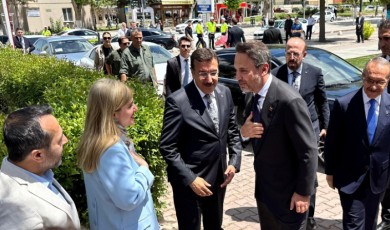 Bakan Bayraktar Malatya’da: Elektrik ve Doğal Gaz Yatırımları İçin Malatya’da Kritik Buluşma...