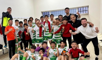 Konteyner Kentte Yetiştiler Sahaya Şampiyon Döndüler