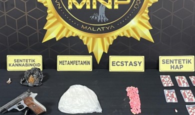 Sokak Satıcılarına Şafak Baskını: Cezaevine Gönderildiler