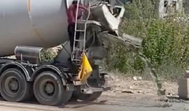 Doğanşehir’de Beton Rezaleti: Caddeye Beton Döken Sürücüye Mahalle Sakinlerinden Sert Tepki