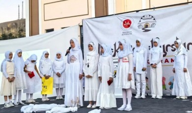 Kur’an Kurslarında Final Heyecanı! Kaymakam Günlü Ödülleri Verdi