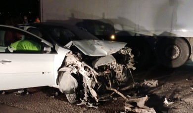 Malatya’da Tır ve Otomobil Çarpıştı: Yaralılar Hastaneye Kaldırıldı