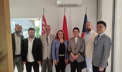 Prof. Dr. Aysun Bay, Singapur Büyükelçiliği’nde Sağlık Turizmi Masasında!