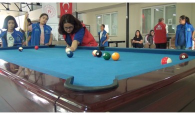 Pütürge’de Gençlik Merkezi Bilardo Kurslarıyla Parlıyor