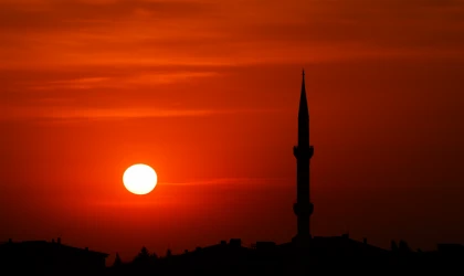 Sabah Ezanı 04:08’de, Yatsı 20:47’de! Malatya’da 19 Ağustos Ezan Vakitleri Belli Oldu