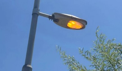 Gündüz Yanan Lambalar Kafa Karıştırmasın!