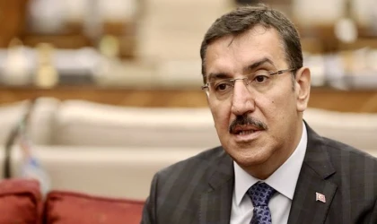 Güven Siyasetin En Kırılgan Noktası Oldu: Bir Hatırlatma, Bir Fırtına