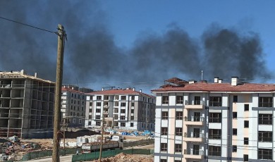 Yangın Sanıldı, Meğer İnşaat Atıkları Yakılıyormuş!