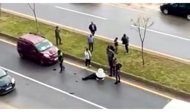 Alper Tunga Caddesi'nde Korkunç Kaza! Yaya Hayati Tehlike ile Hastaneye Kaldırıldı