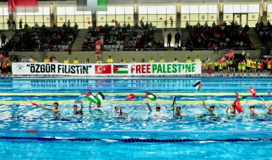 Gazze İçin Umuda Kulaç At: 300 Sporcu Vicdan İçin Yarıştı