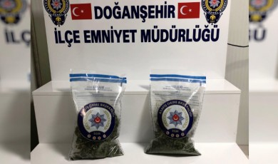 Gençliği Zehirlemek İsteyen Tacir Kıskıvrak Yakalandı