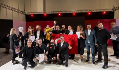 Türk Kuaförler Dünya Kupası’ndan Üçüncülükle Döndü