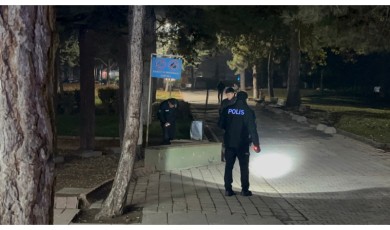 Abdullah Gül Parkı'nda Silahlı Saldırı Şoku: 18 Yaşındaki Genç Yaralandı